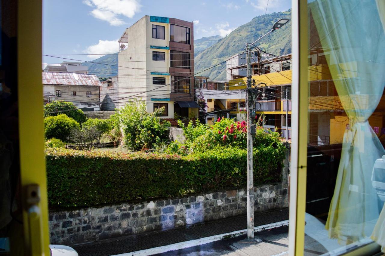 Residencial Amaru Hotel Banos  Exterior photo
