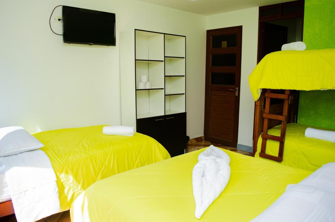 Residencial Amaru Hotel Banos  Exterior photo