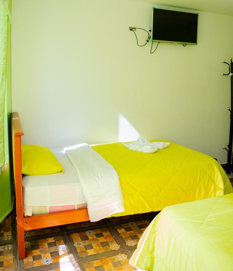 Residencial Amaru Hotel Banos  Exterior photo