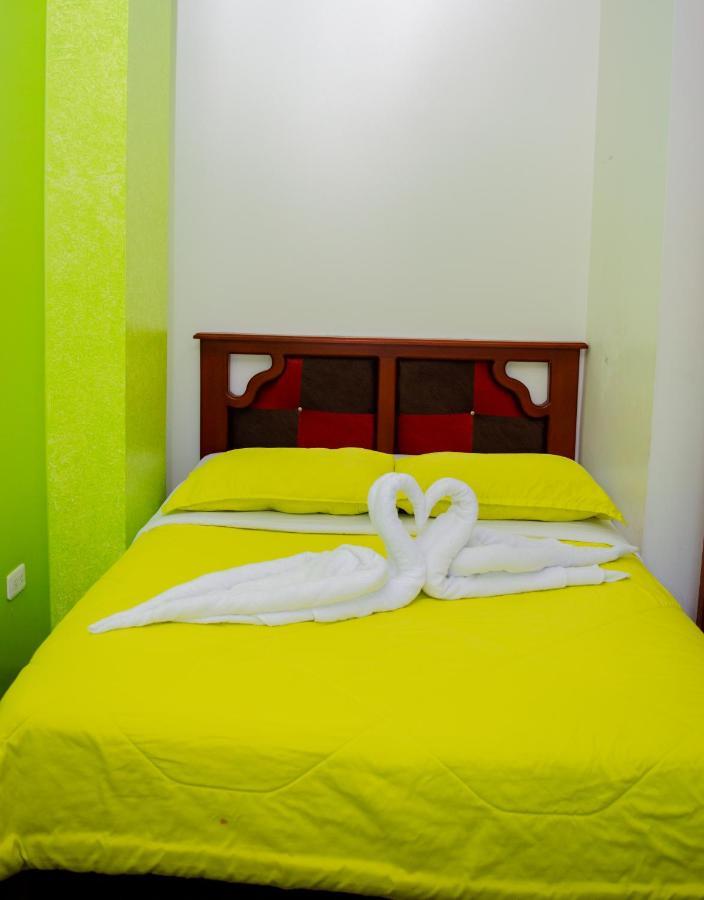 Residencial Amaru Hotel Banos  Exterior photo