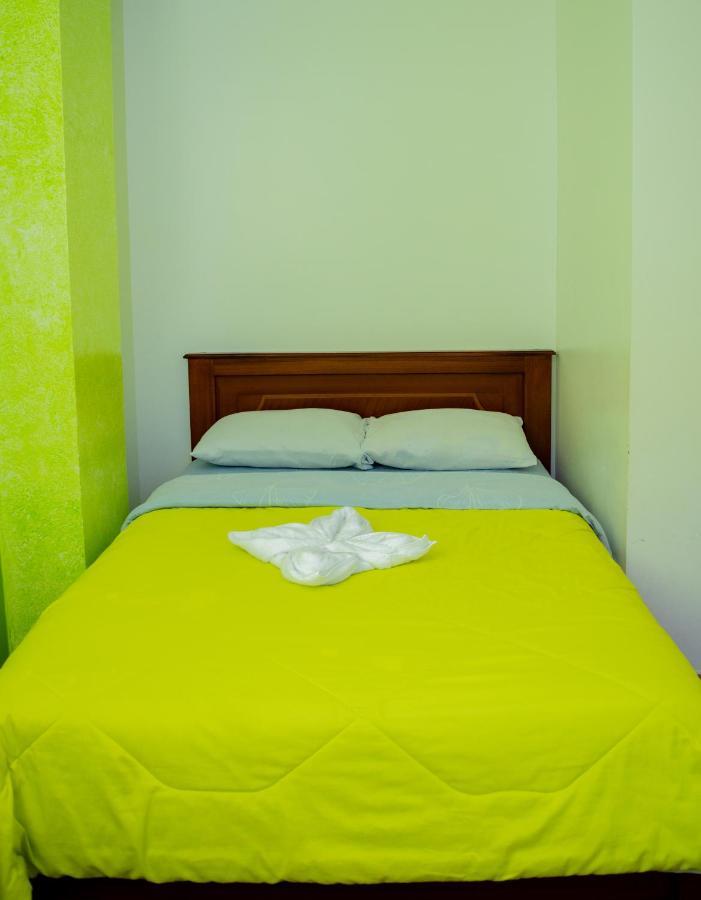Residencial Amaru Hotel Banos  Exterior photo